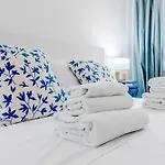 Apartment Le Finestre Sul Borgo 1 - In The Heart Of *
