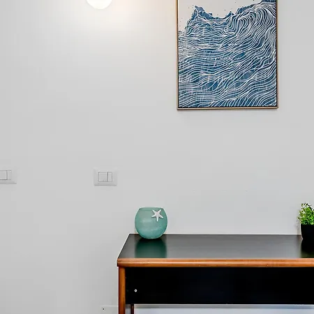 Le Finestre Sul Borgo 1 - In The Heart Of * Parme