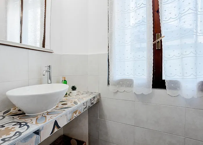 Le Finestre Sul Borgo 1 - In The Heart Of Appartamento *